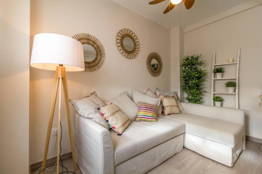 Cosy & Downtown Flat Valencia. Apartment Exterior photo